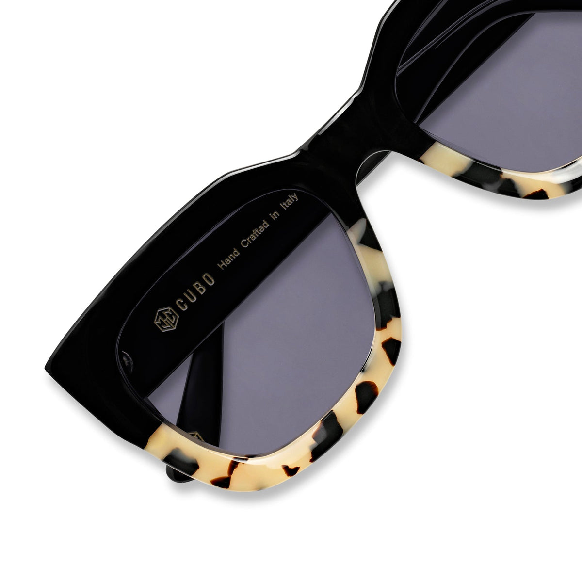 Dee Sun - Cubo Eyewear