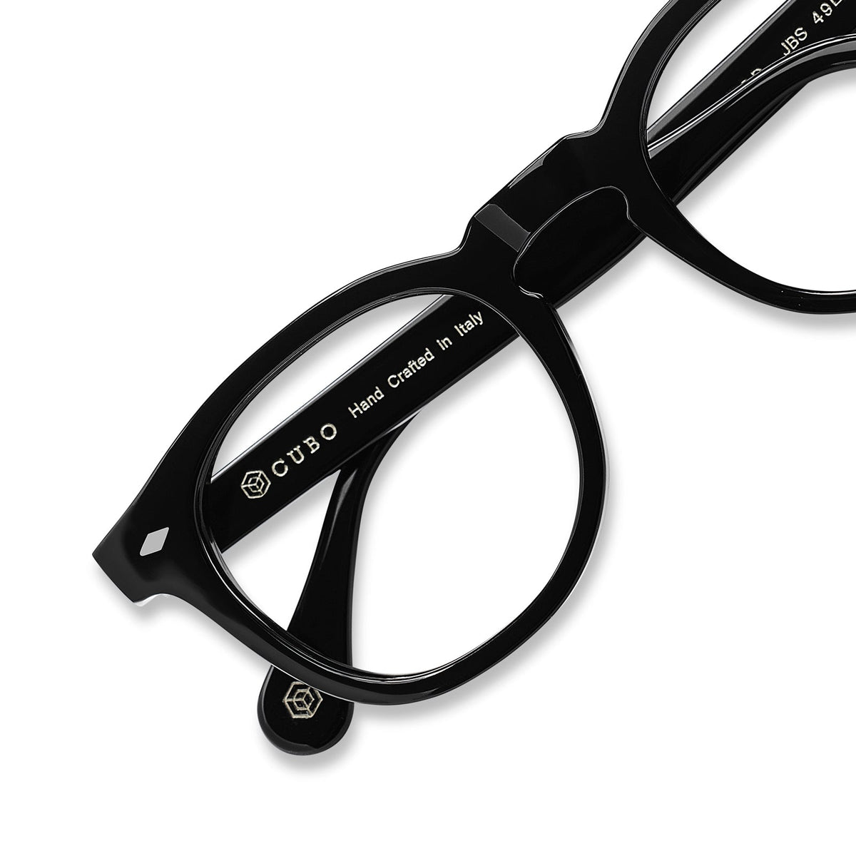 James D - Cubo Eyewear