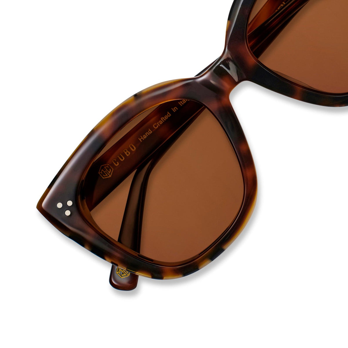 Imogen Sun - Cubo Eyewear